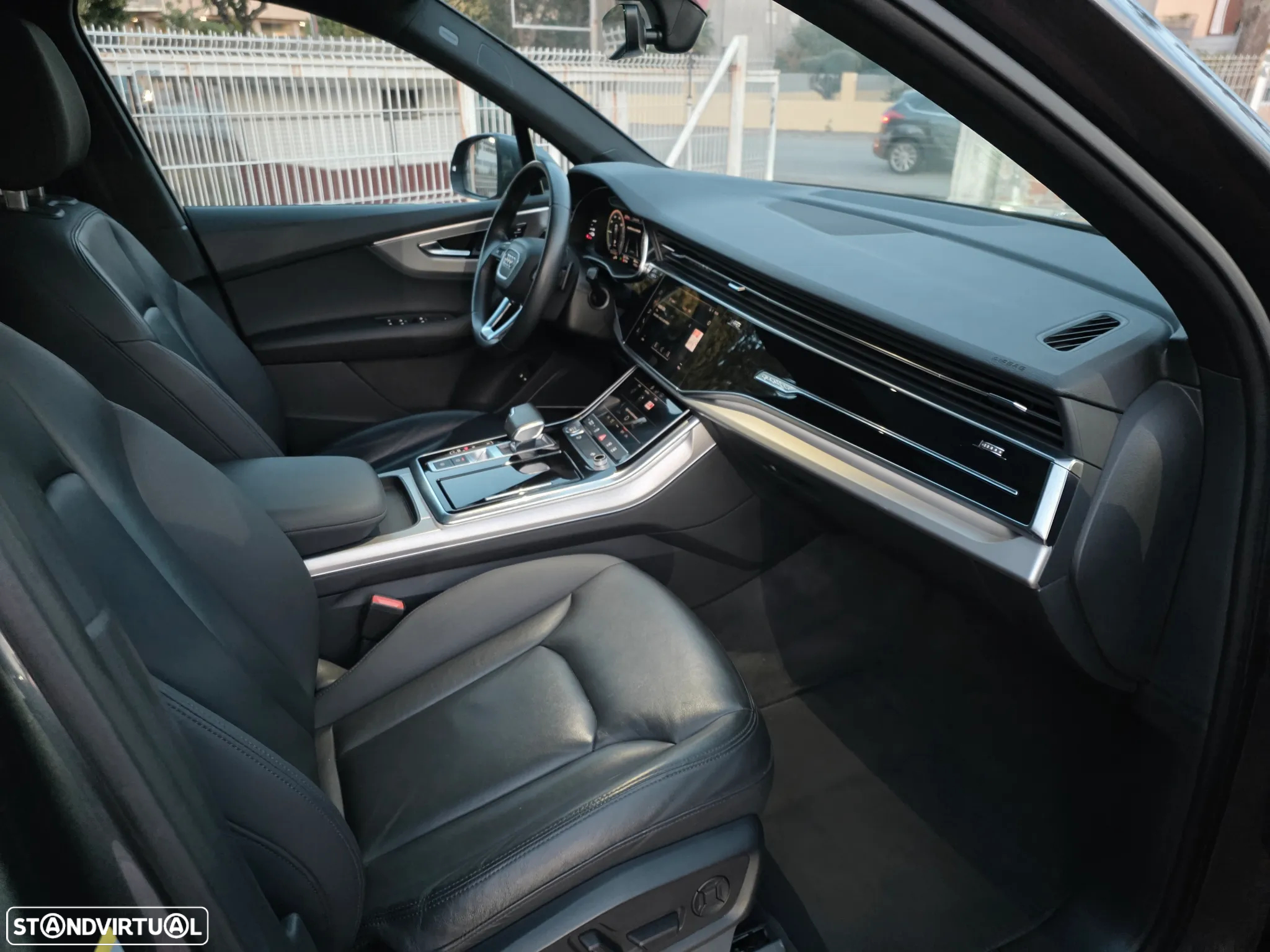 Audi Q7 3.0 TDI E-tron quattro S-line Tiptronic - 9