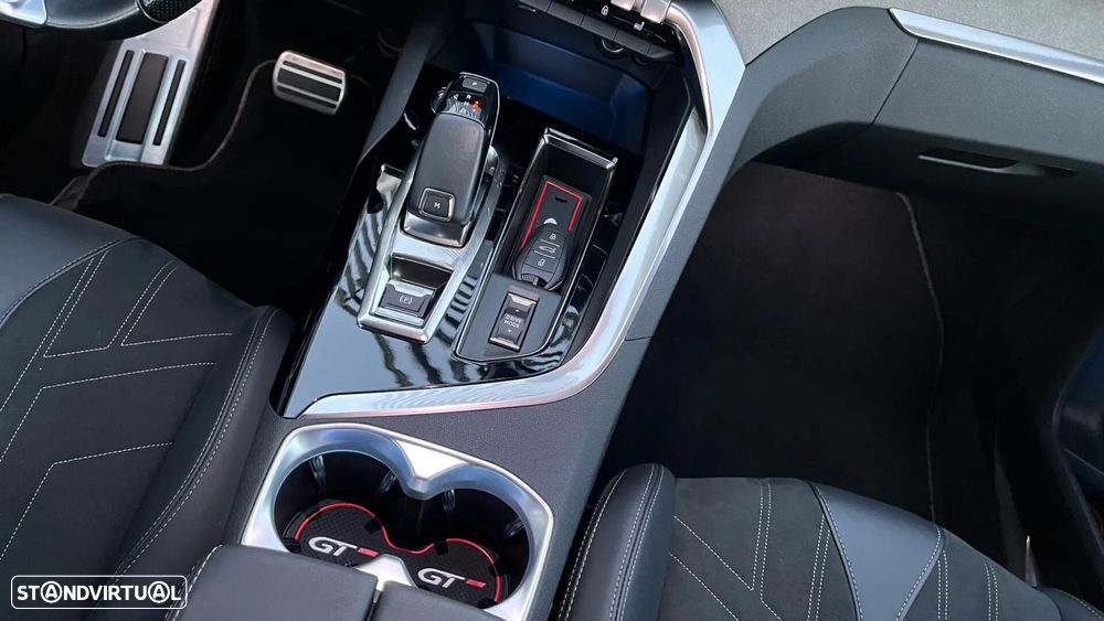 Peugeot 3008 1.5 BlueHDi GT EAT8 - 11