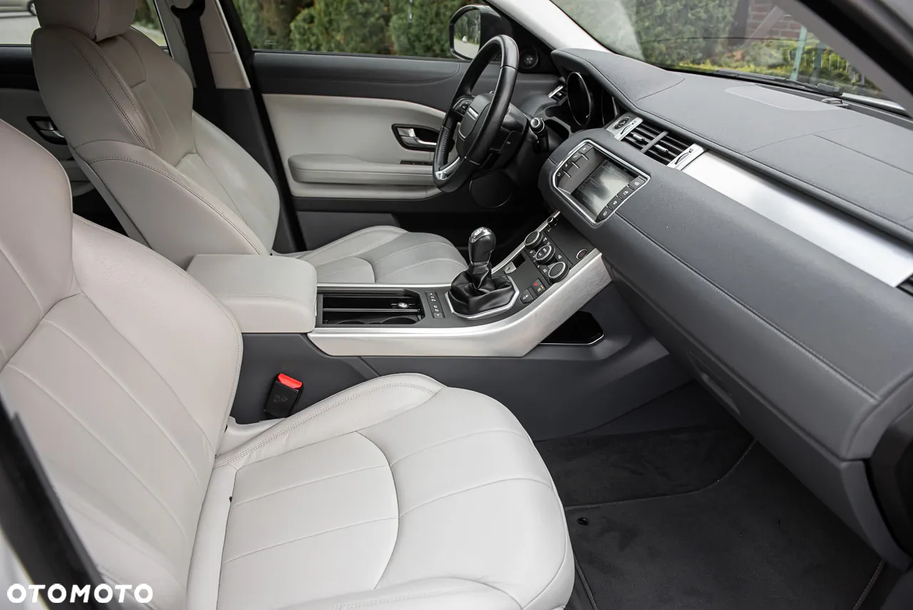 Land Rover Range Rover Evoque 2.0 D150 R-Dynamic - 29
