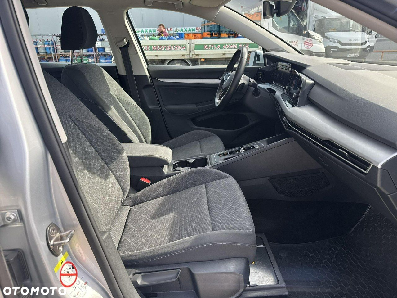 Volkswagen Golf VIII 1.5 eTSI EVO Life DSG - 20