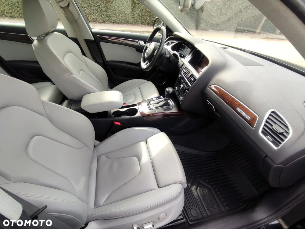 Audi A4 Allroad - 10