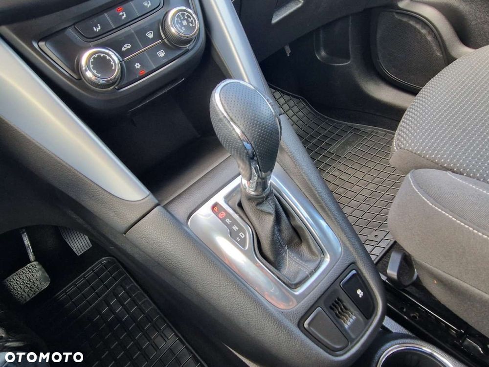 Opel Zafira - 13