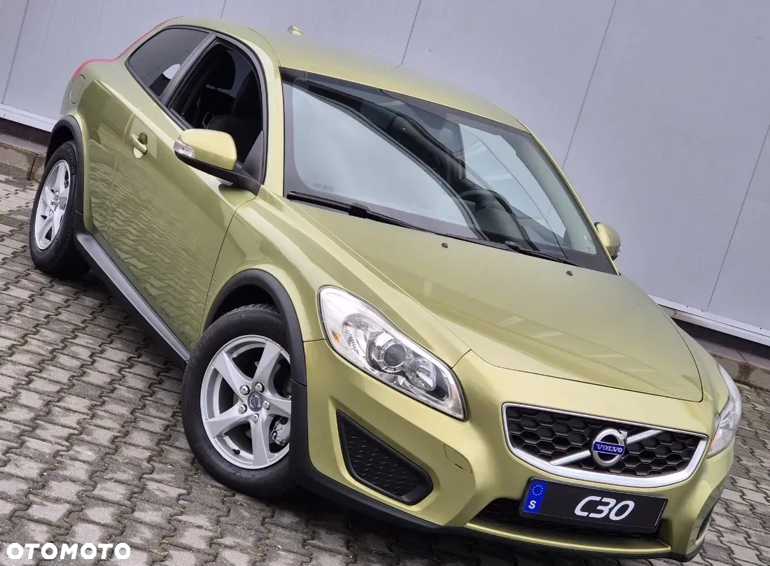 Volvo C30 D2 DRIVe R-Design - 7