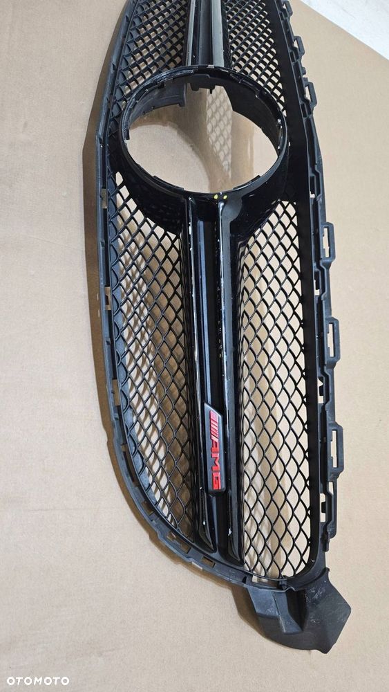 grill atrapa mercedes w205 c-klasa lift c63 amg a2058880223 - 7