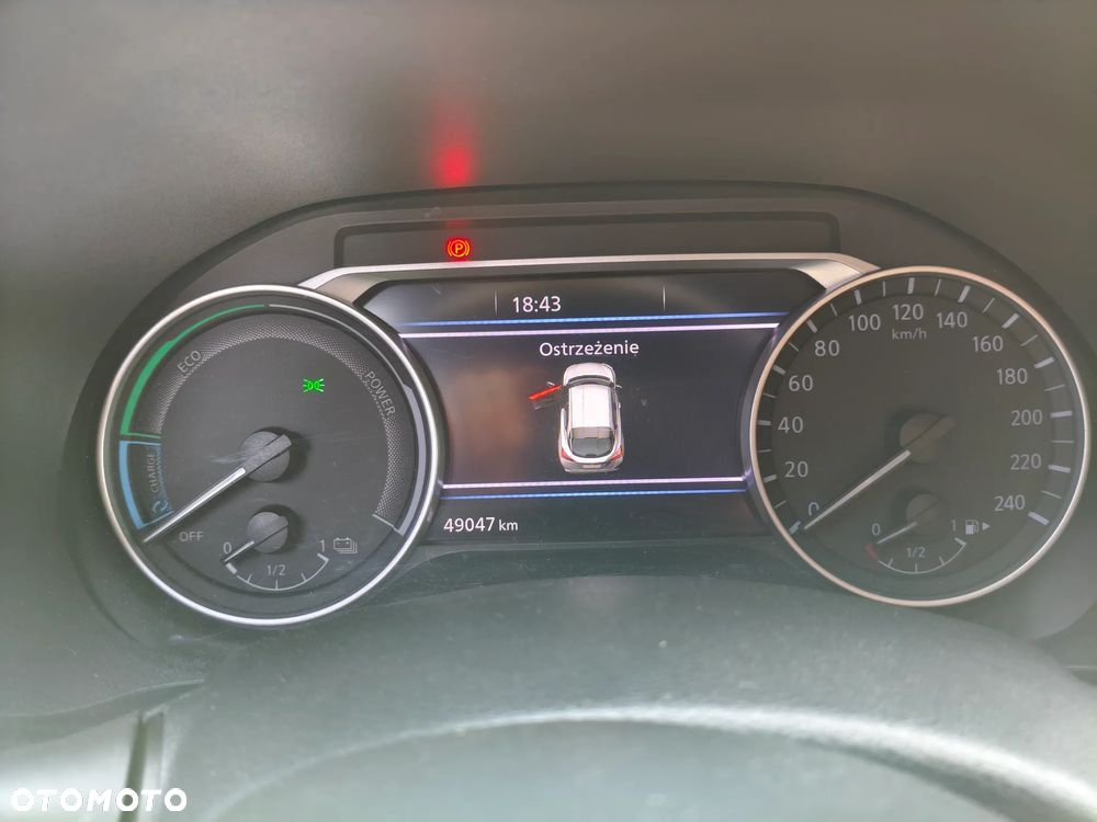 Nissan Juke 1.6 Hybrid Acenta AMT - 11