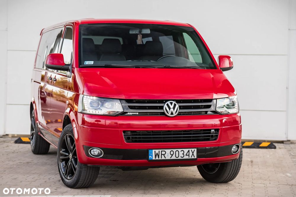 Volkswagen Caravelle - 2