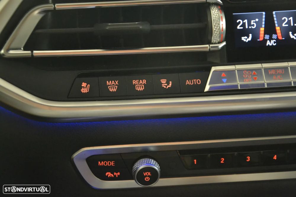 BMW X5 30 d xDrive Pack M - 31
