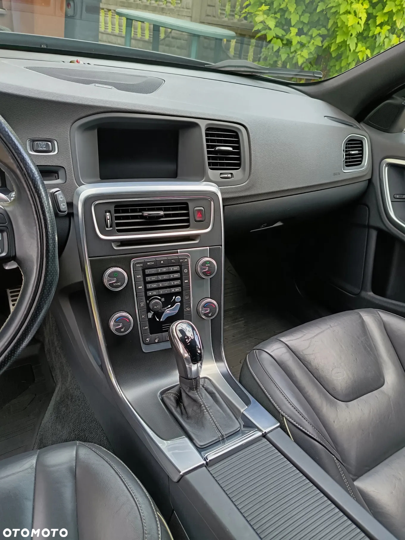 Volvo V60 T6 AWD R-Design Summum - 20