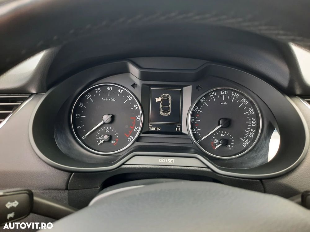 Skoda Octavia - 16