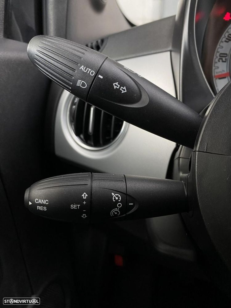 Fiat 500C 1.0 Hybrid Connect - 14