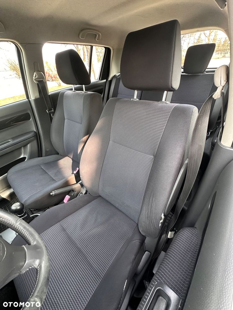 Suzuki Swift 1.2 4x4 Club - 8