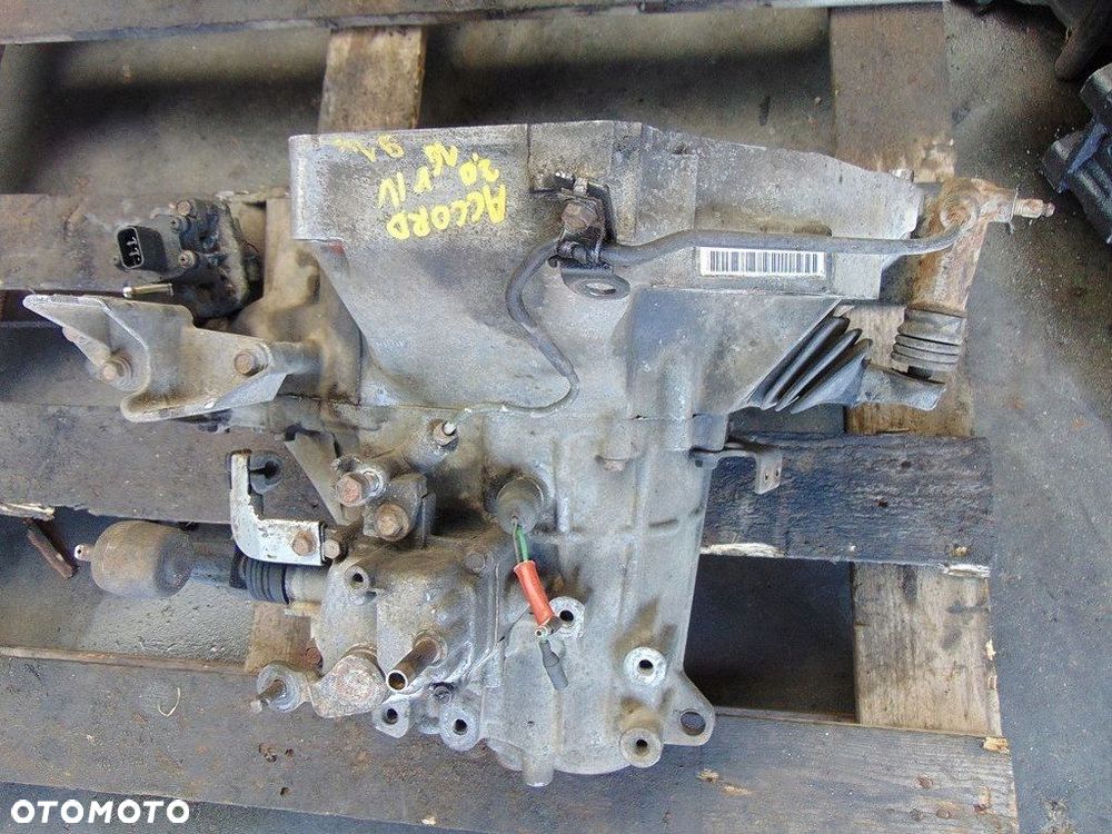 HONDA ACCORD IV 2.0 16V CB 91 SKRZYNIA BIEGÓW H2C4 - 6