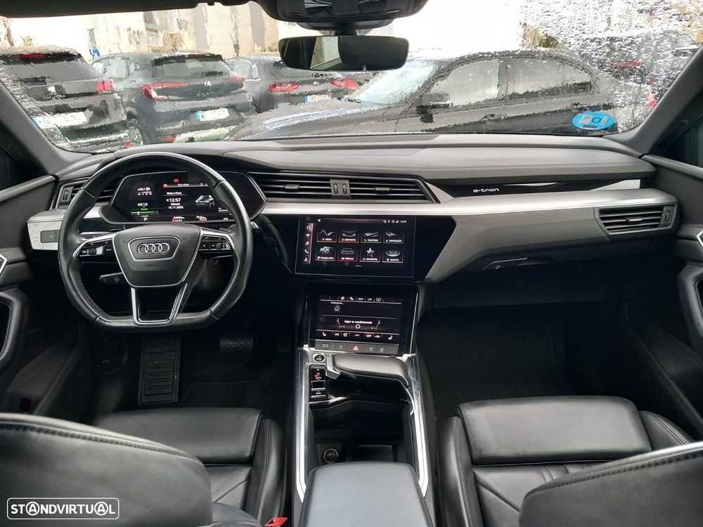 Audi e-tron 55 quattro S line - 15