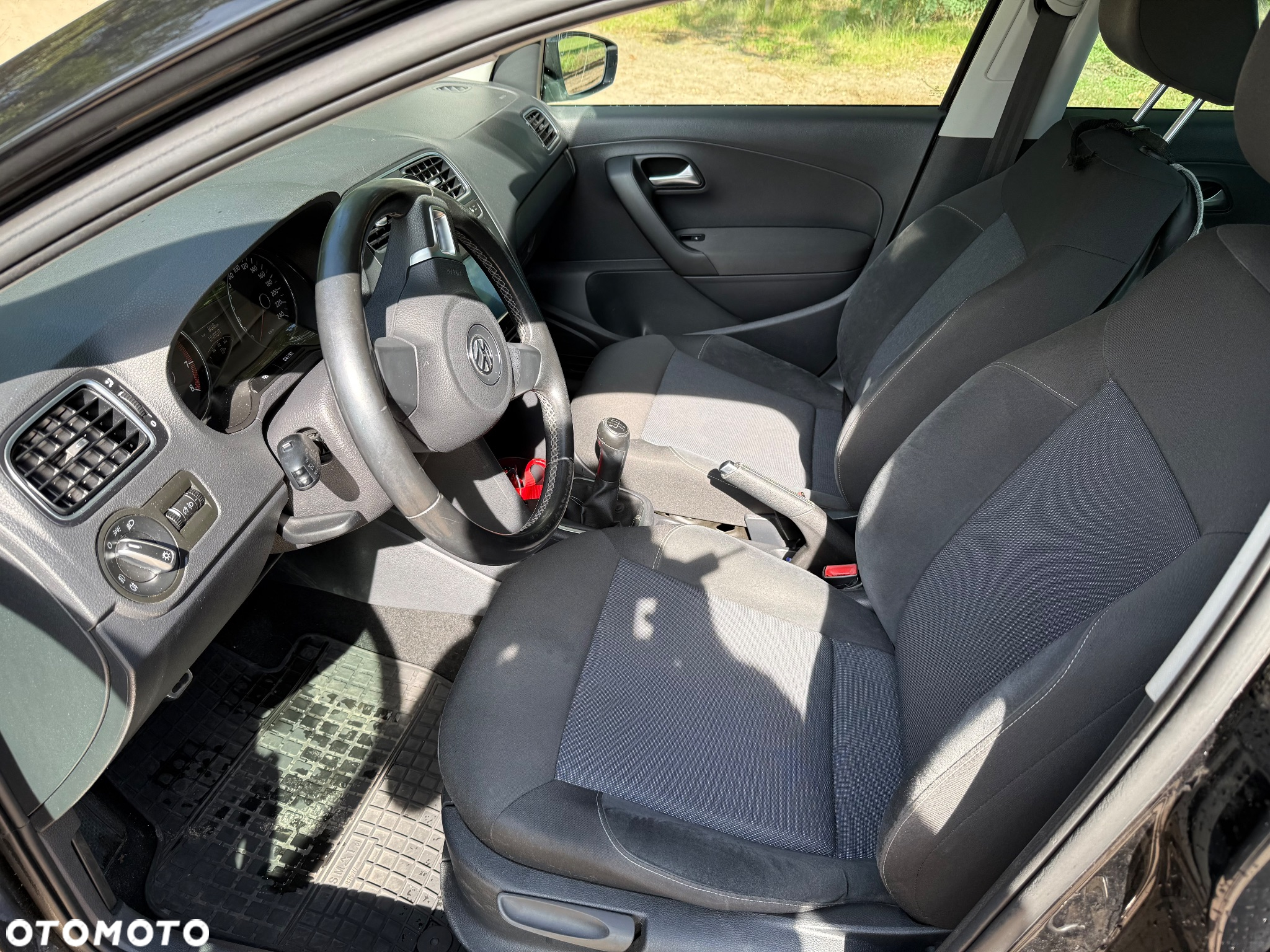 Volkswagen Polo - 13