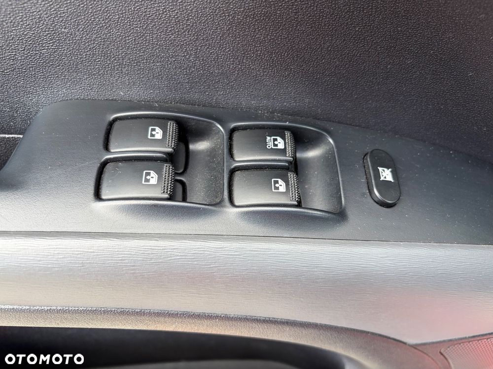 Hyundai i10 1.1 Edition Plus - 19