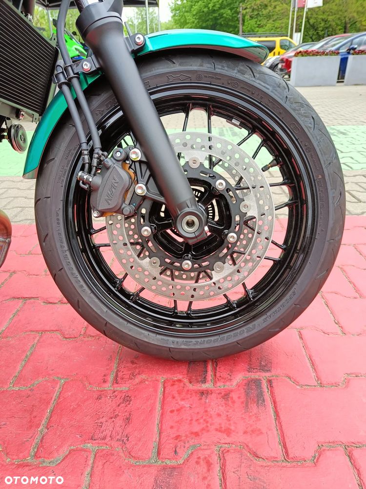 Kawasaki Z 650 RS - 12