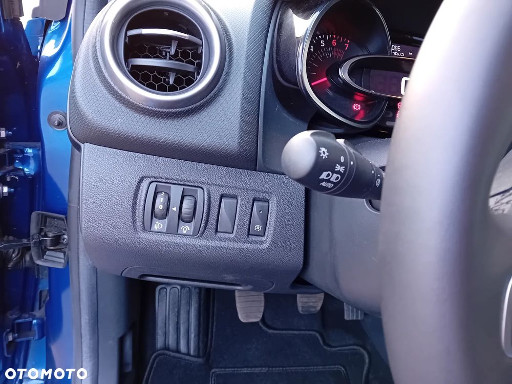 Renault Clio 0.9 Energy TCe Limited 2018 - 26