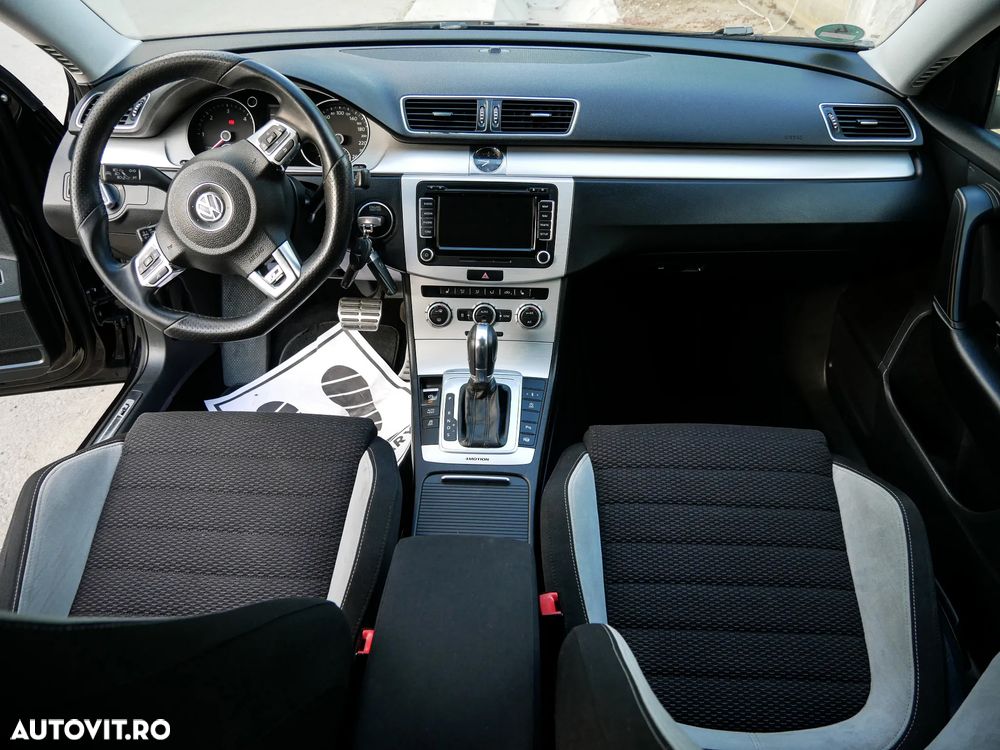 Volkswagen Passat - 21