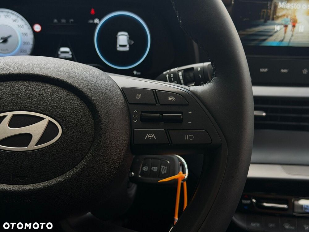 Hyundai i20 - 24