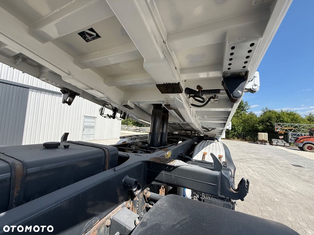 Iveco Magirus - 32