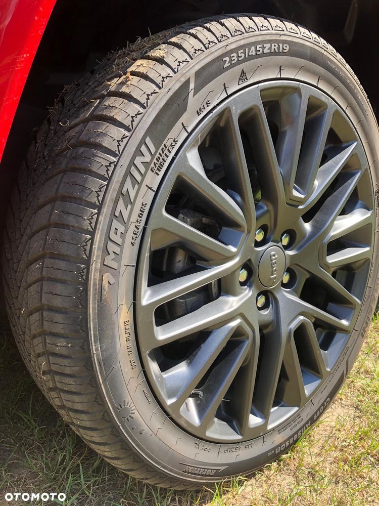Jeep Compass - 16