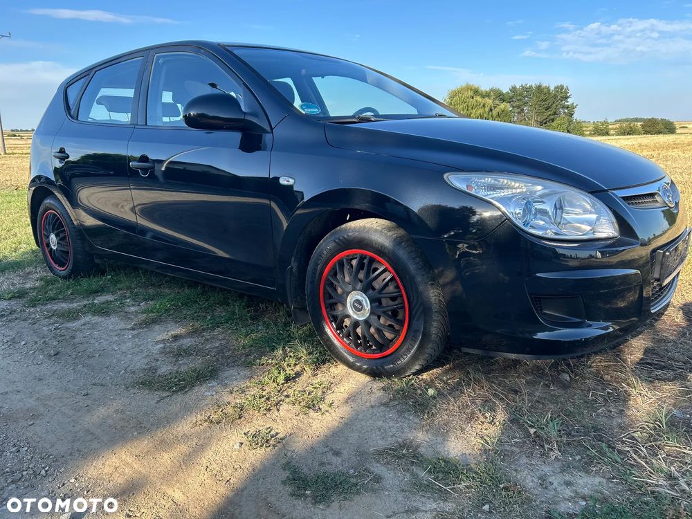 Hyundai i30 1.4 Classic + - 9