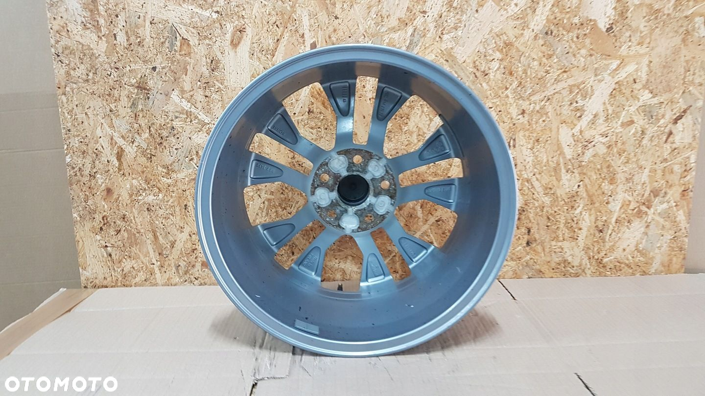 FELGA VW PASSAT B8 7Jx17 ET40 - 11