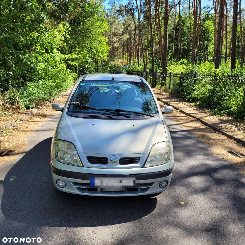 Renault Scenic - 6
