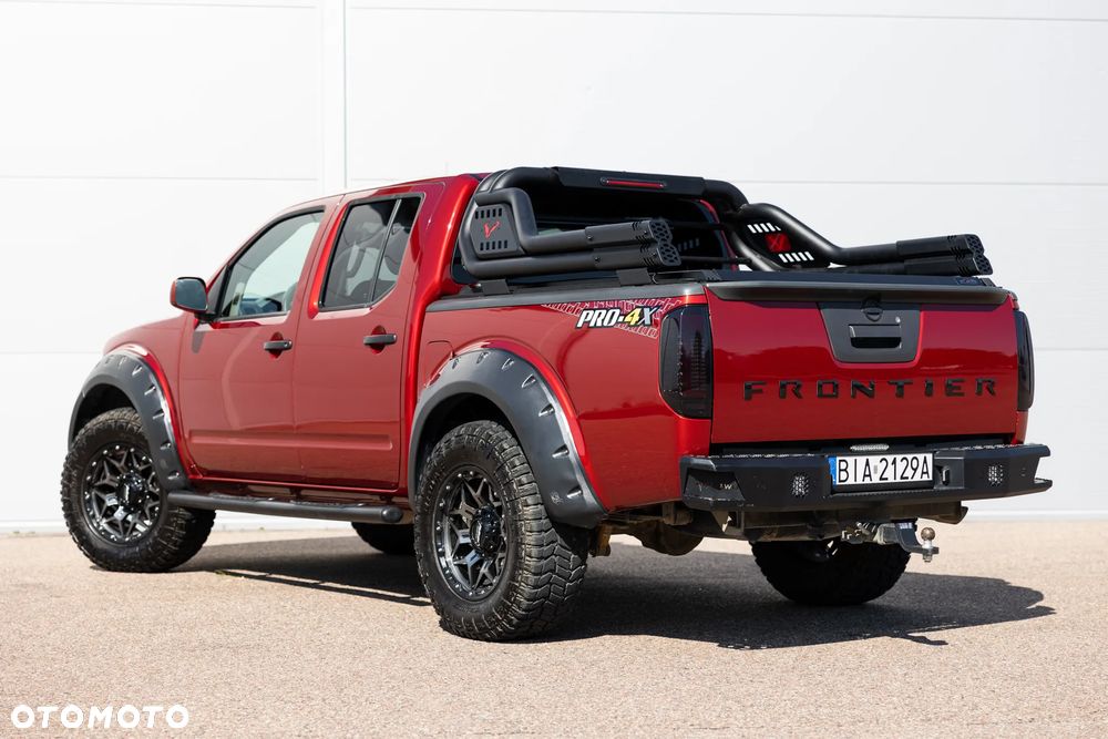 Nissan Frontier - 12