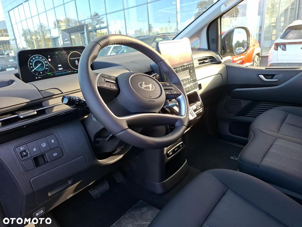 Hyundai Staria 1.6 T-GDI HEV Smart Business - 9