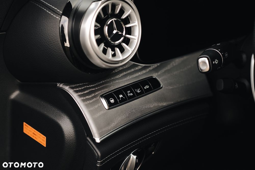 Mercedes-Benz AMG GT 43 4-Matic+ - 18