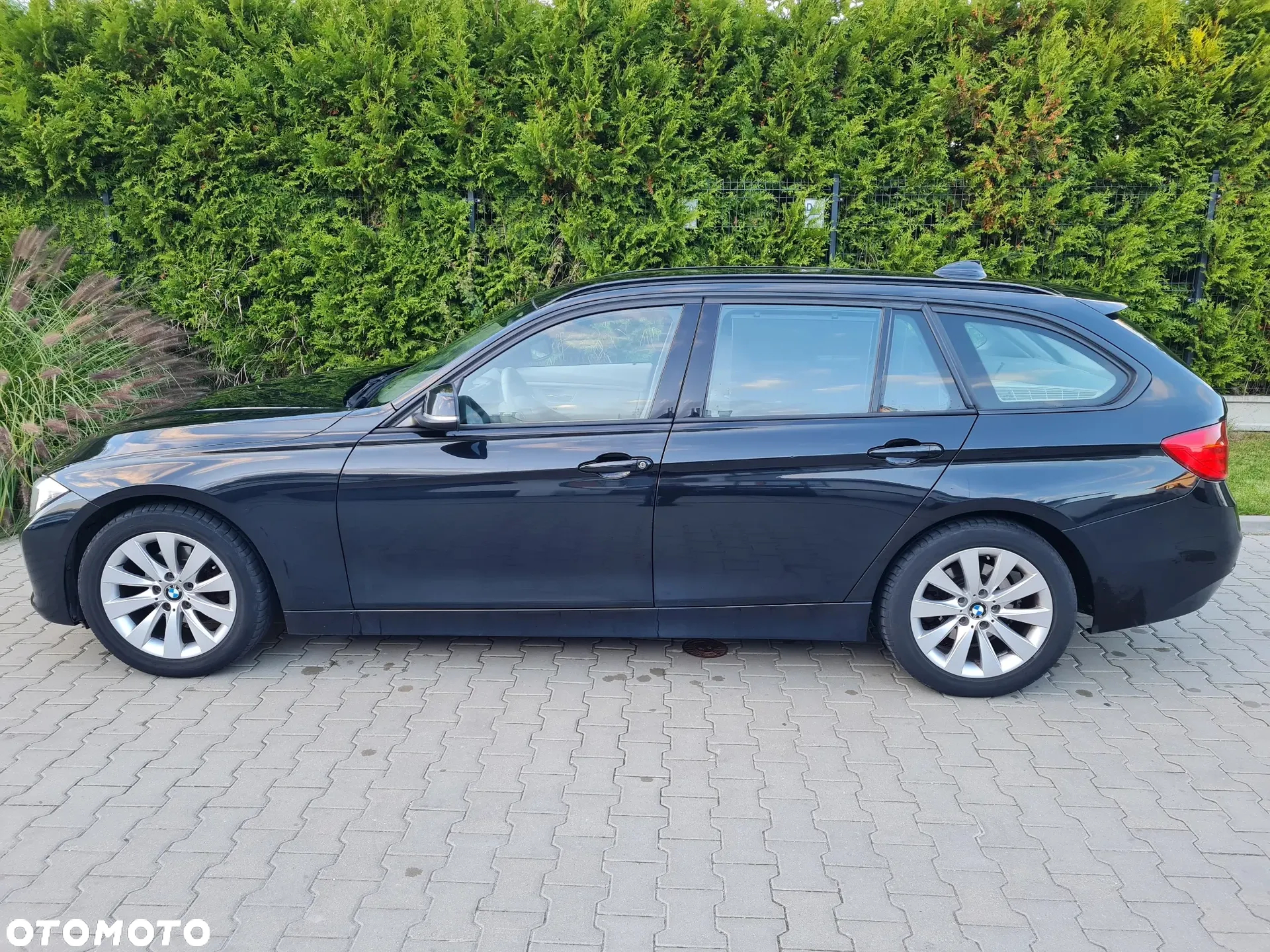 BMW Seria 3 318d Modern Line - 14