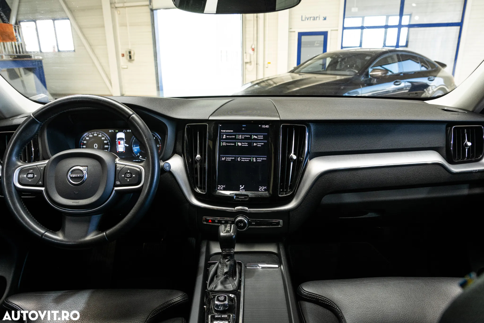 Volvo XC 60 D4 Geartronic Momentum Pro - 6