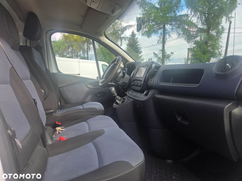 Opel vivaro - 7