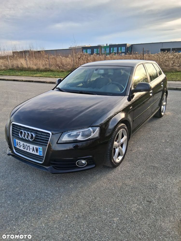 Audi A3 Sportback 1.6 TDI DPF S line Sportpaket - 7