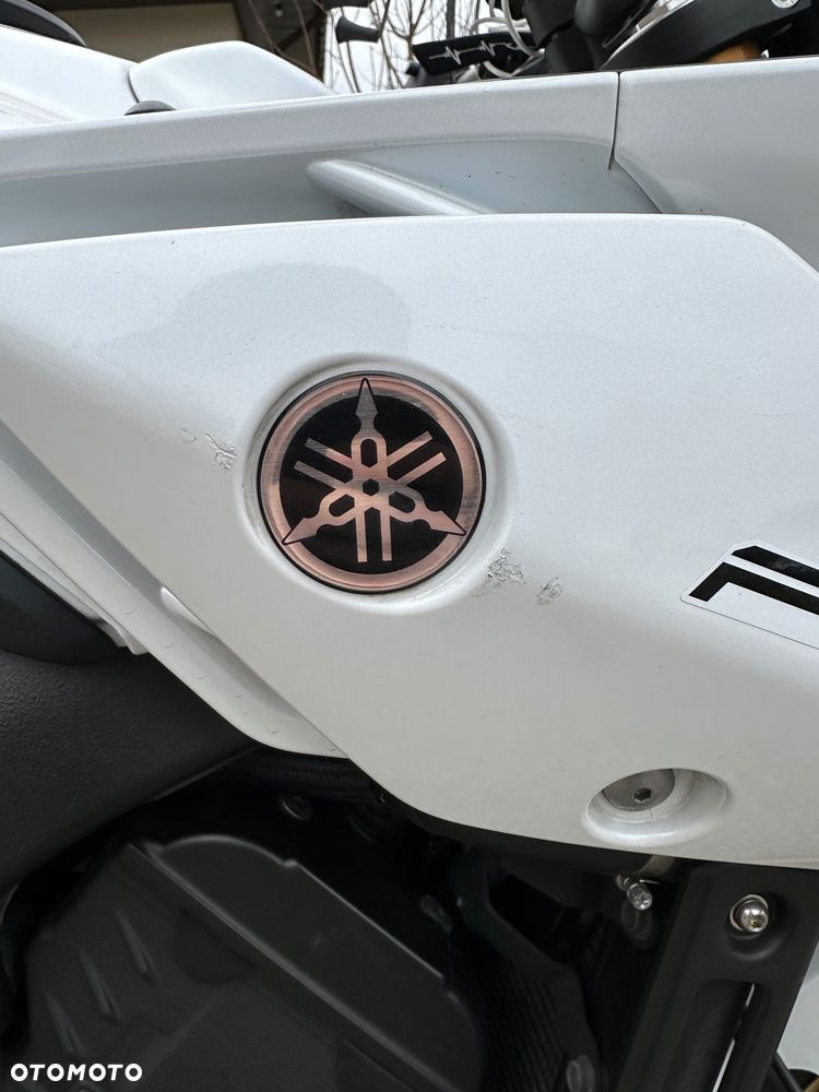 Yamaha FZ8 - 11