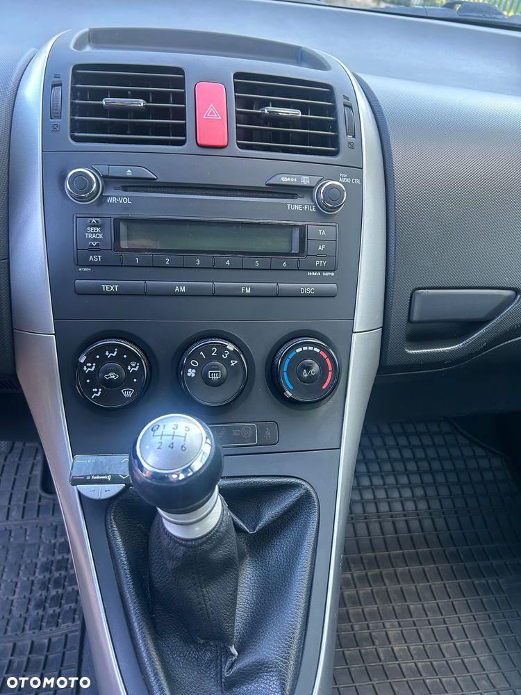 Toyota Auris 1.33 VVT-i Entry - 9