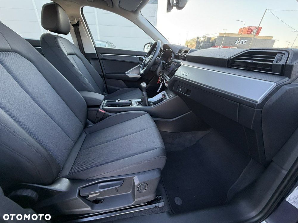 Audi Q3 35 TDI Quattro - 34