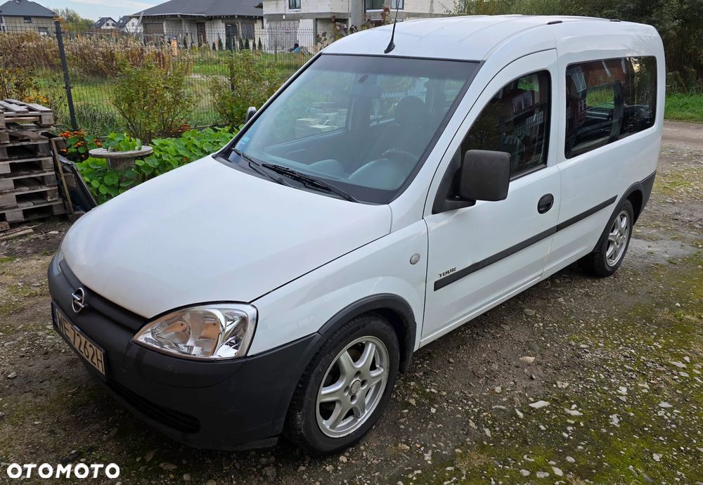 Opel Combo Tour