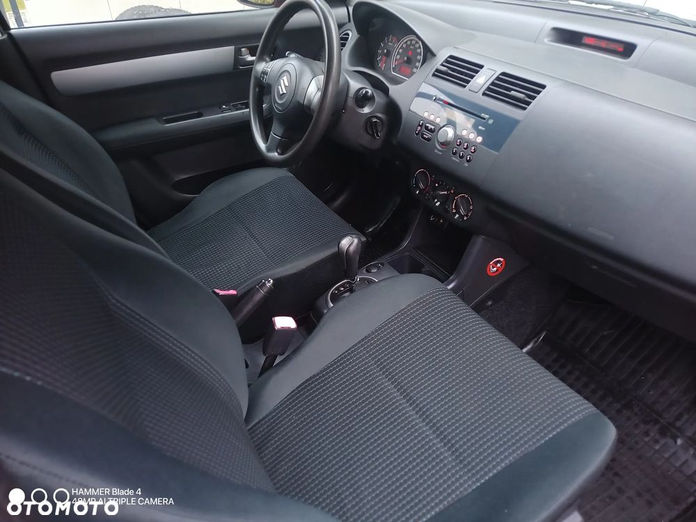 Suzuki Swift 1.3 A-M-T Comfort - 16
