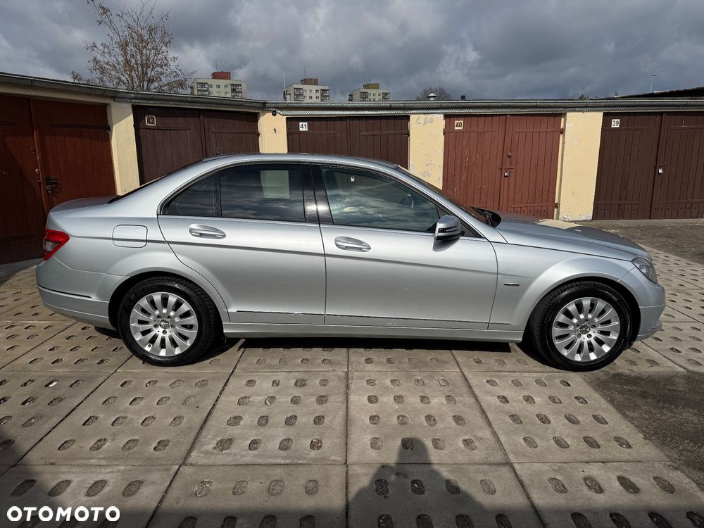 Mercedes-Benz Klasa C 200 T Kompressor Elegance - 25