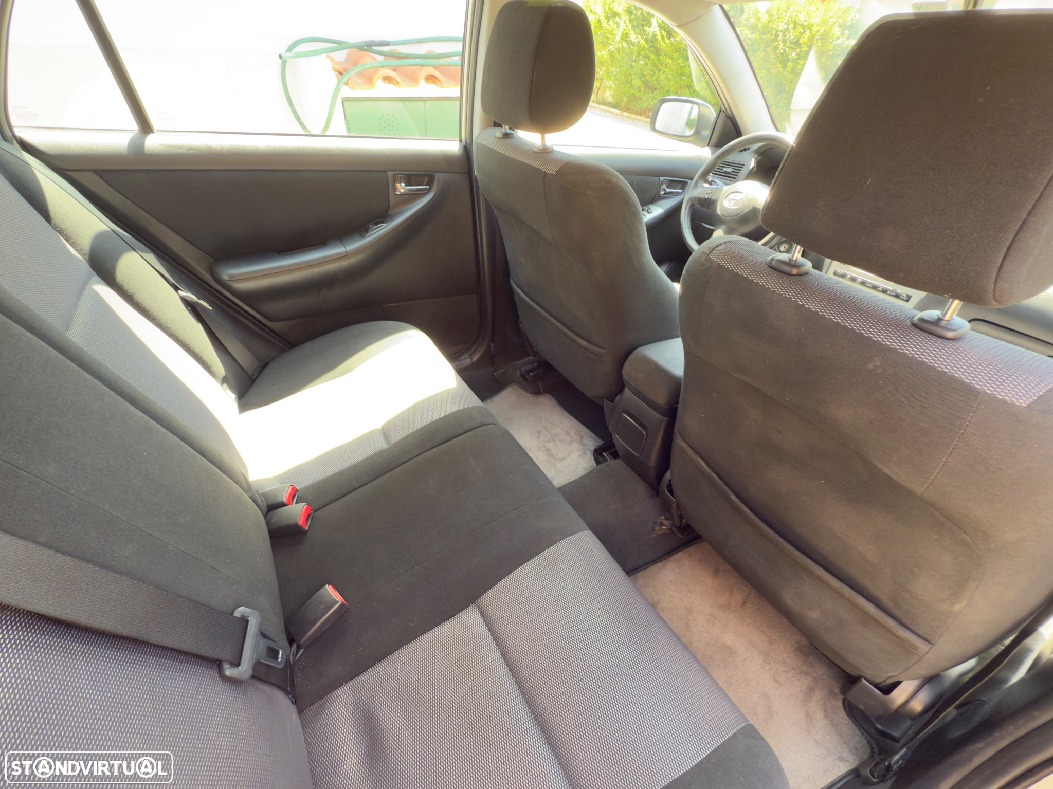 Toyota Corolla 1.4 D-4D - 14