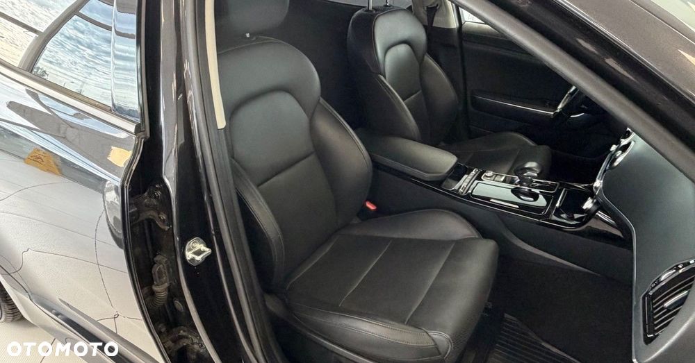 Kia Stinger 2.0 T-GDI GT Line - 27