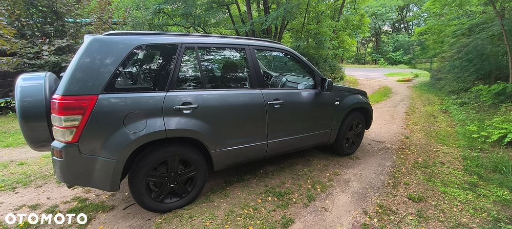 Suzuki Grand Vitara 1.9 DDiS - 6