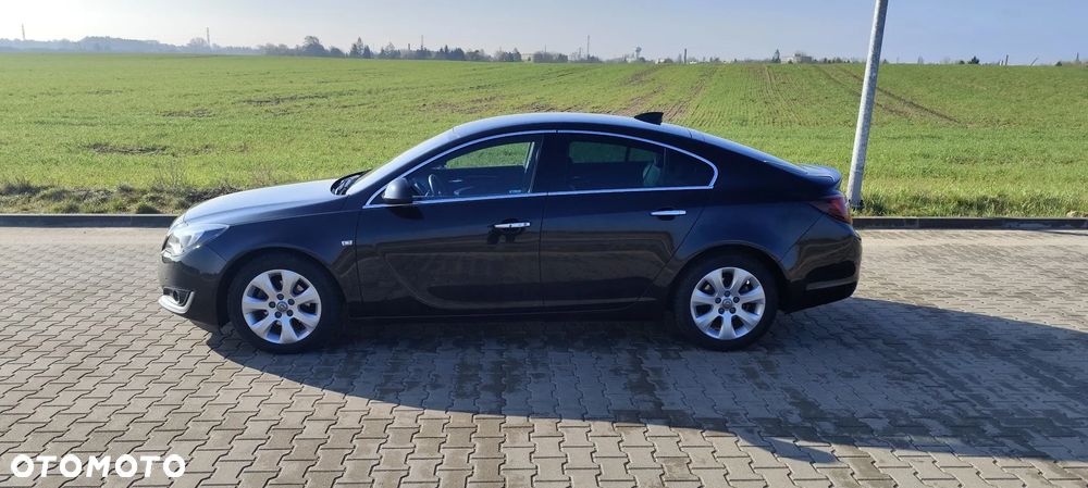 Opel Insignia 2.0 CDTI Exclusive S&S - 9