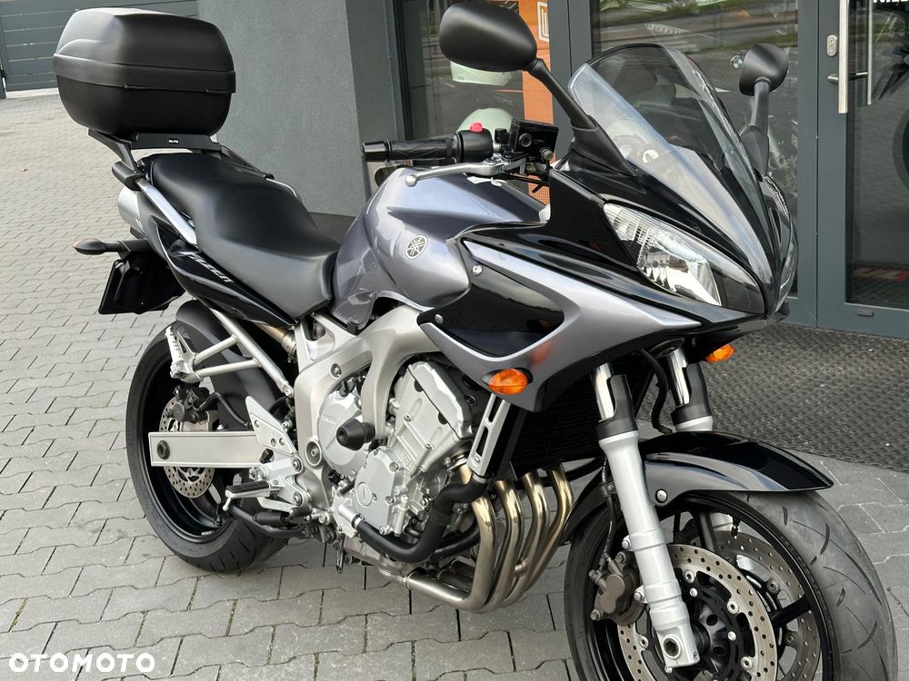 Yamaha FZ6 - 23