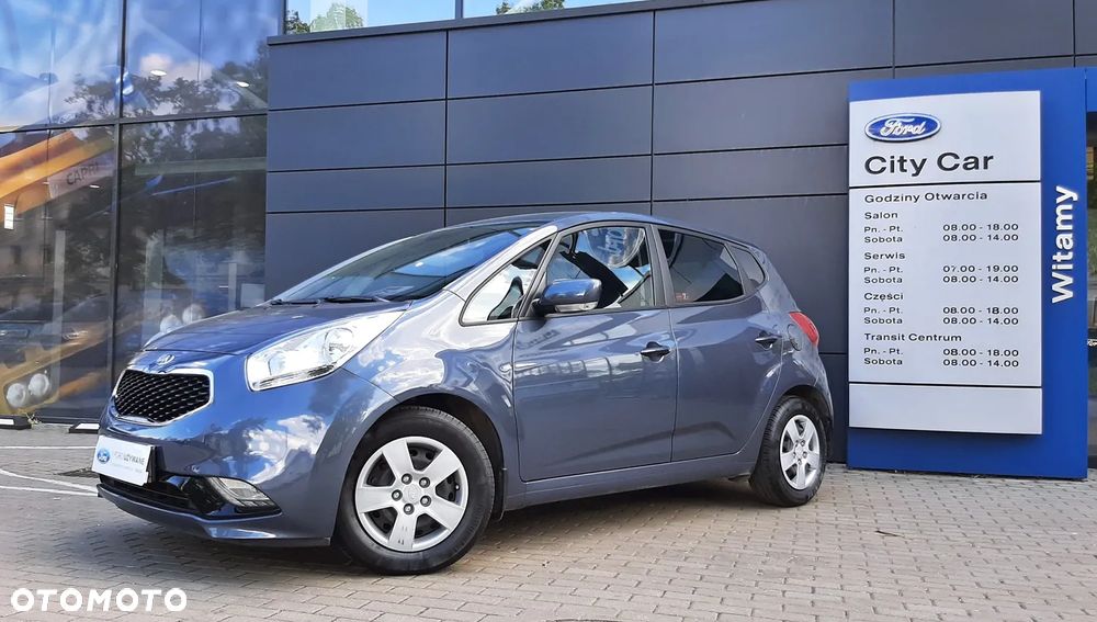 Kia Venga 1.6 L - 11