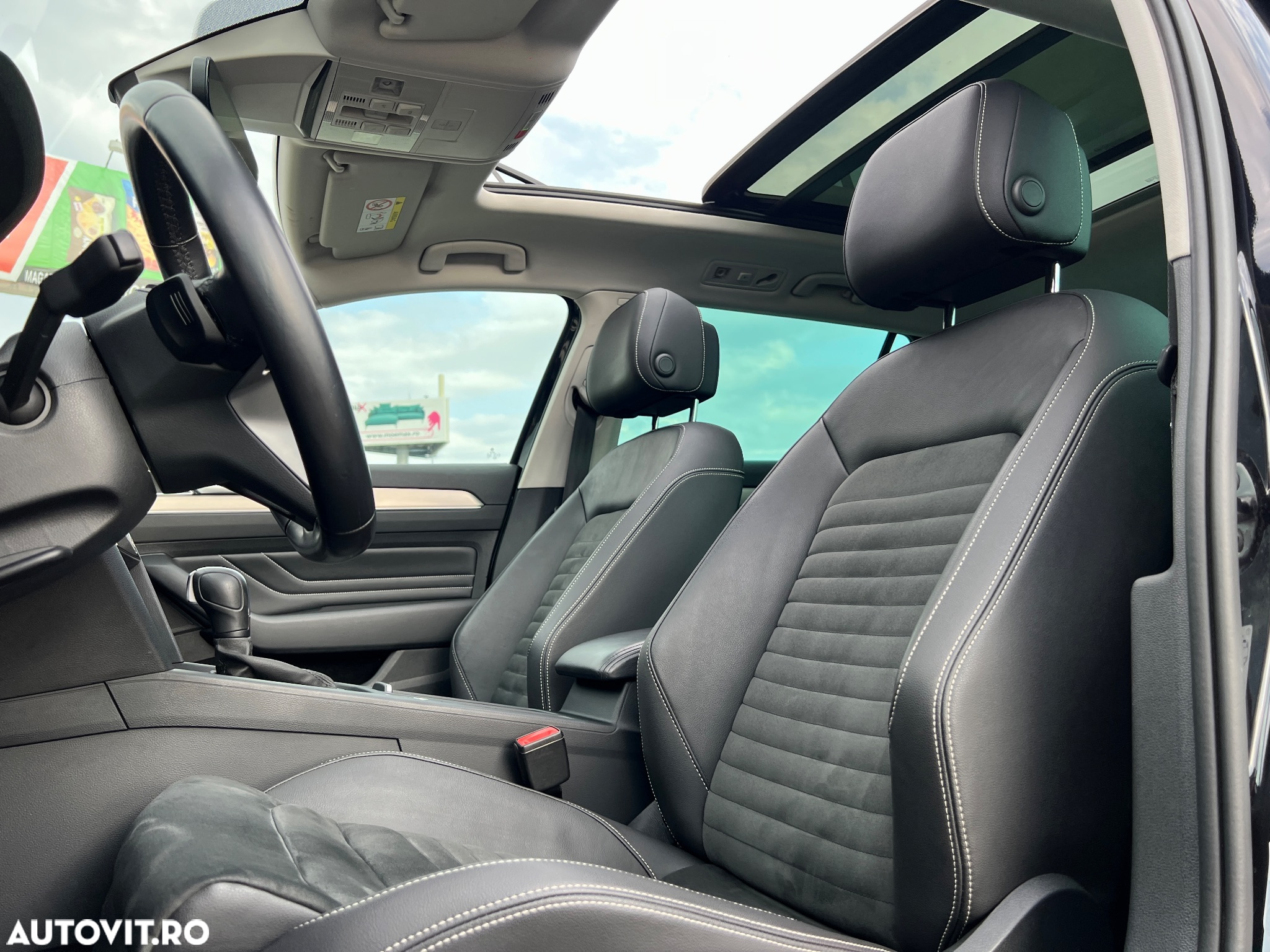 Volkswagen Passat Variant 2.0 TDI DSG Elegance - 22