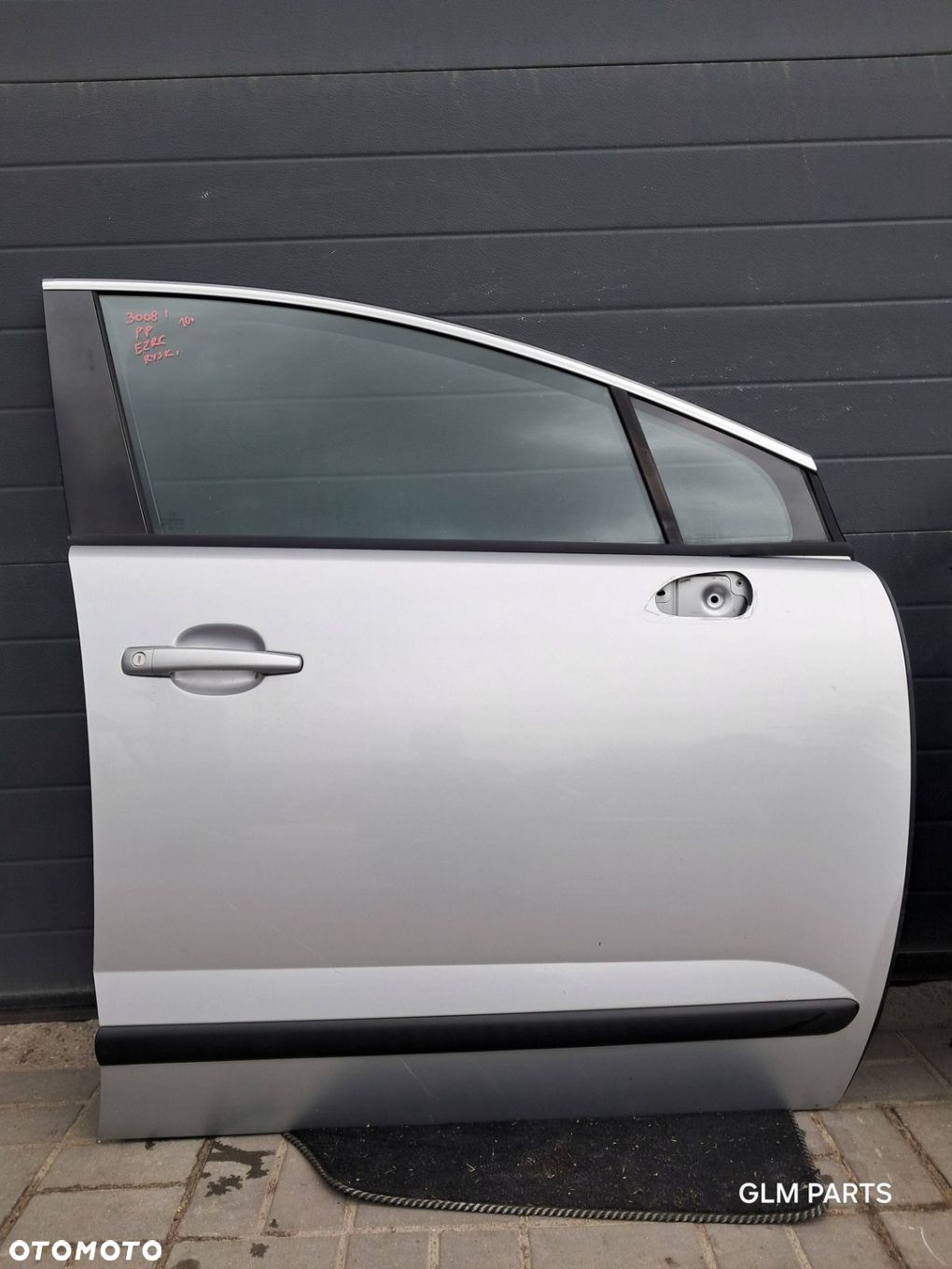 Peugeot 3008 PRAWE drzwi przednie 2010 rok - 1