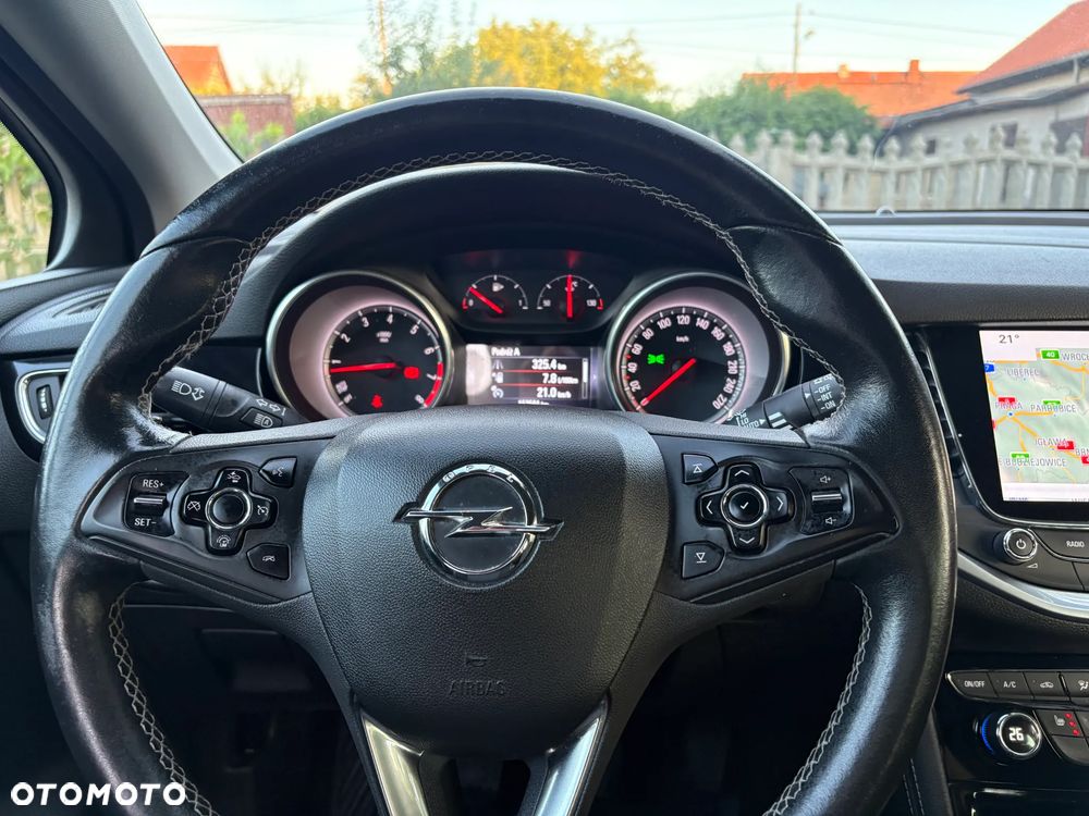Opel Astra 1.4 Turbo Business - 13